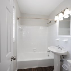 bathroom at One Sovereign Place apartments located in Atlanta, GA