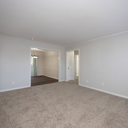 carpet bedroom at One Sovereign Place apartments located in Atlanta, GA